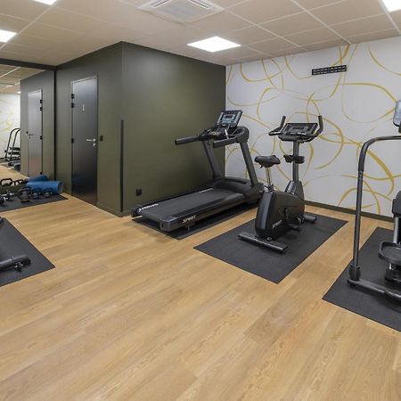 Sure Hotel By Best Western Caen Memorial מראה חיצוני תמונה